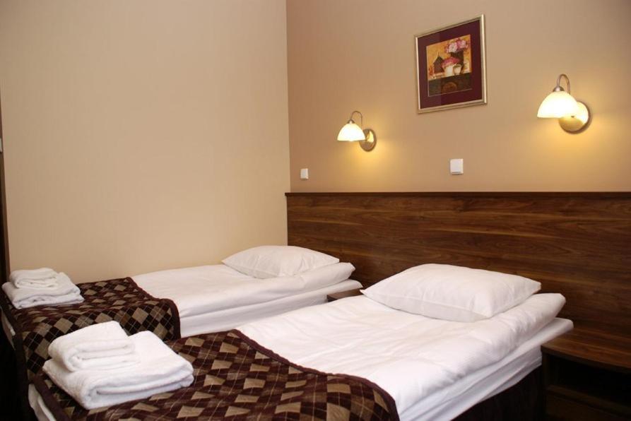 Hotel Belfort Lomza Phòng bức ảnh