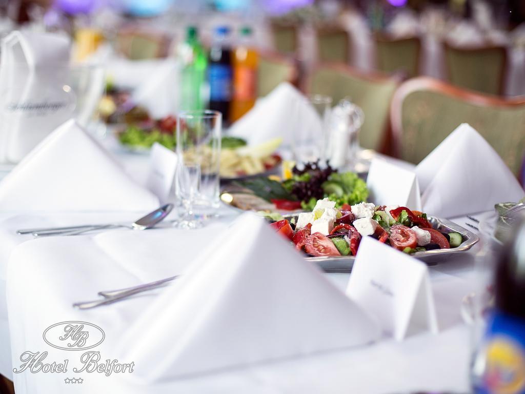 Hotel Belfort Lomza Ngoại thất bức ảnh